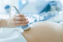 Cô gái đau dữ dội mới biết có thai nhưng ở chỗ choáng váng...