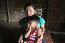 Rúng động chồng giết vợ bằng 13 nhát dao rồi tự sát