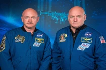 Phi hành gia tiết lộ sự thật cuộc sống ngoài hành tinh