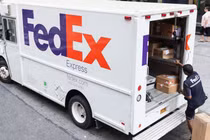 FedEx của Mỹ bị Trung Quốc điều tra vì làm thất lạc đồ của Huawei 
