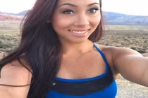 Bị quấy rối, cô gái đẹp lập tức làm điều gây choáng váng này