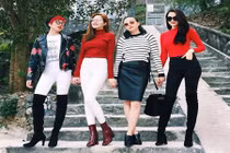 Lộ diện 4 chị em chân siêu dài nhà bạn gái Sơn Tùng 