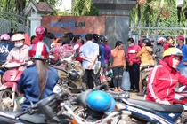 Hàng loạt lãnh đạo công ty bất ngờ 'mất tích', gần 2.000 công nhân mất Tết