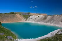 Hồ nước đẹp mỹ lệ, nhưng ai cũng xa lánh chỉ vì điều này