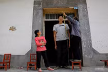 “Dị nhân” cao hơn 2m, U40 vẫn tiếp tục cao gây sốc nặng