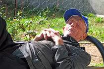 Mơ thấy vợ đã mất, người đàn ông rụng rời phát hiện...