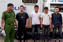 Nhóm trai làng bị đánh nhập viện vì đi uống nước với "hoa có chủ"