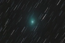 Hôm nay, sao chổi bay gần Trái đất nhất trong lịch sử