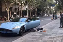 Cố sống ảo theo xu hướng, người phụ nữ gặp kết đắng