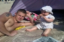 Hi hữu: Đang ăn mừng khỏi bệnh ung thư thì chết lãng xẹt