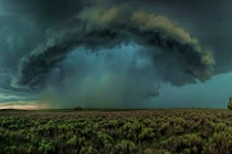 Hình ảnh ấn tượng khi mẹ thiên nhiên giận dữ