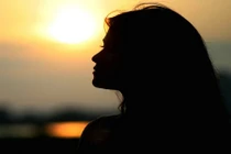 Vấp ngã đầu đời: Tôi cắt tay tự tử sau khi sống thử cùng anh