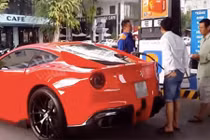 Lái xe 21 tỷ đổ xăng, Cường Đôla làm điều bất ngờ 