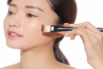 Tuyệt chiêu trang điểm mùa đông giúp bạn gái luôn xinh đẹp