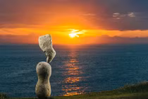 Xem đá xếp chồng dính lấy nhau một cách kỳ lạ