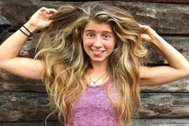 Chuyện lạ hôm nay: Gái trẻ quyết 30 ngày không gội đầu và kết bất ngờ