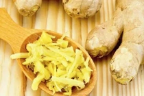 Trị mụn trứng cá bằng gừng - mẹo đơn giản nhưng nhiều người chưa biết