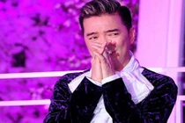 Bị BTC tố, Đàm Vĩnh Hưng nói sẽ có người gặp “quả báo“