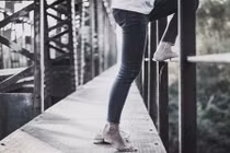 Chuyện lạ hôm nay: Người phụ nữ chết thảm vì nghe lời khuyên từ... mạng