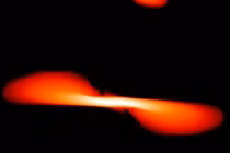 Cận cảnh ngôi sao bị hút vào lỗ đen