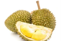 Vừa uống rượu ăn sầu riêng, người đàn ông gặp điều đáng sợ...