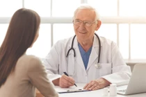 Vị bác sĩ bị 250 người đánh chết, chỉ vì điều không thể ngờ...