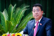 Chất vấn Giám đốc Sở KHĐT Hà Tĩnh, hội trường nhiều phen “cười nghiêng ngả“