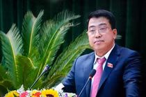 Chất vấn Giám đốc Sở KHĐT Hà Tĩnh, hội trường nhiều phen “cười nghiêng ngả“