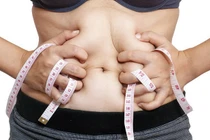 Mẹo ăn uống giúp phái đẹp “đánh bay” mỡ tự tin đón Tết