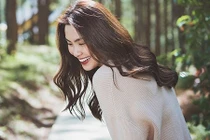 Hot Face sao Việt 24h: Hà Tăng đẹp rạng rỡ ở đời thường