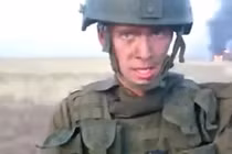 Lính Nga lỡ tay thiêu cháy tan tành xe bọc thép 500.000 USD 