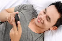 Cách nhắn tin khi yêu xa để khoảng cách đều trở thành vô nghĩa 