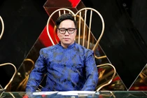 Tùng Leo nói gì về phát ngôn “phường hát tuồng bung xõa” cổ vũ U23 VN?