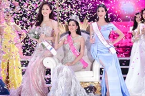 Trần Tiểu Vy đăng quang Hoa hậu Việt Nam 2018