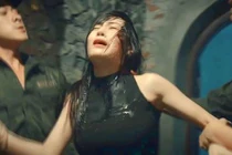 “Quỳnh búp bê” bị dừng chiếu vì cảnh nóng, bạo lực?