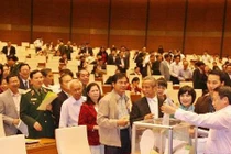 Xếp hạng QS, 7 trường ĐH Việt Nam lọt top: Làm dịch vụ, không tin cậy?