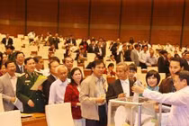 Xếp hạng QS, 7 trường ĐH Việt Nam lọt top: Làm dịch vụ, không tin cậy?