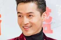 Diễn viên Hồ Ca: Quý ông độc thân lắm người mê của Cbiz 