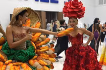 Hoa hậu Hoàn vũ Mỹ gửi lời xin lỗi sau khi chê tiếng Anh của H'Hen Niê