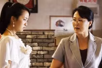 Mẹ chồng hối hận vì đuổi nàng dâu ra khỏi nhà trong đêm