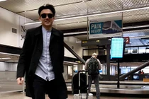 Dương Triệu Vũ tươi rói giữa ồn ào với danh ca Phương Dung