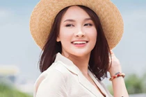 Bảo Thanh rạng rỡ đáp chuyến bay sang Hàn Quốc 