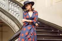 Nhan sắc mỹ nhân Việt thu nhỏ vòng một đến 3 lần