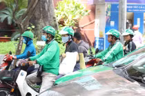 Khách phàn nàn Grab chiều chuộng người mới, bỏ bê khách cũ