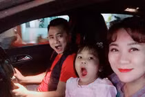 Con gái Tự Long khóc lóc đòi theo bố đi tập Táo quân 2018