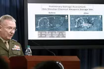 Mỹ công bố ảnh căn cứ Syria bị san phẳng, bác tin 71 tên lửa bị bắn hạ