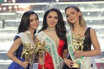 Fans quốc tế nói gì khi Hương Giang đoạt vương miện Hoa hậu Chuyển giới?