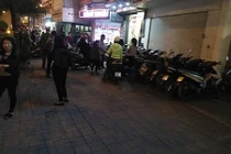 Nhiều điểm trông xe tự phát "chặt chém" người đến chùa Phúc Khánh giải hạn