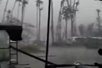 Video: Tận thấy siêu bão Mangkhut quần thảo Philippines