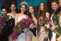 Hương Giang đoạt giải thưởng đầu tiên tại HH Chuyển giới Quốc tế